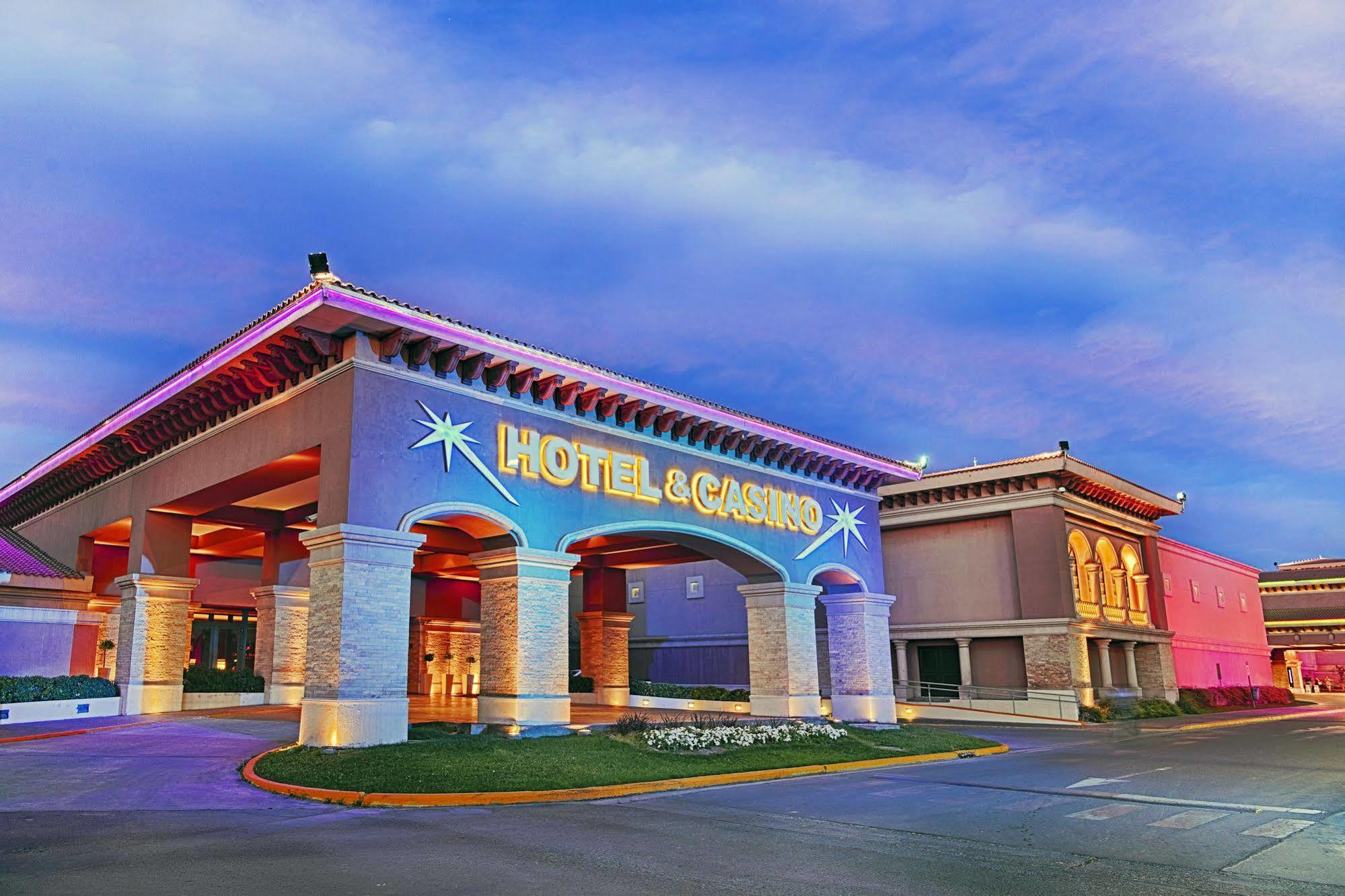 Hotel Casino Magic Neuquén Exterior foto
